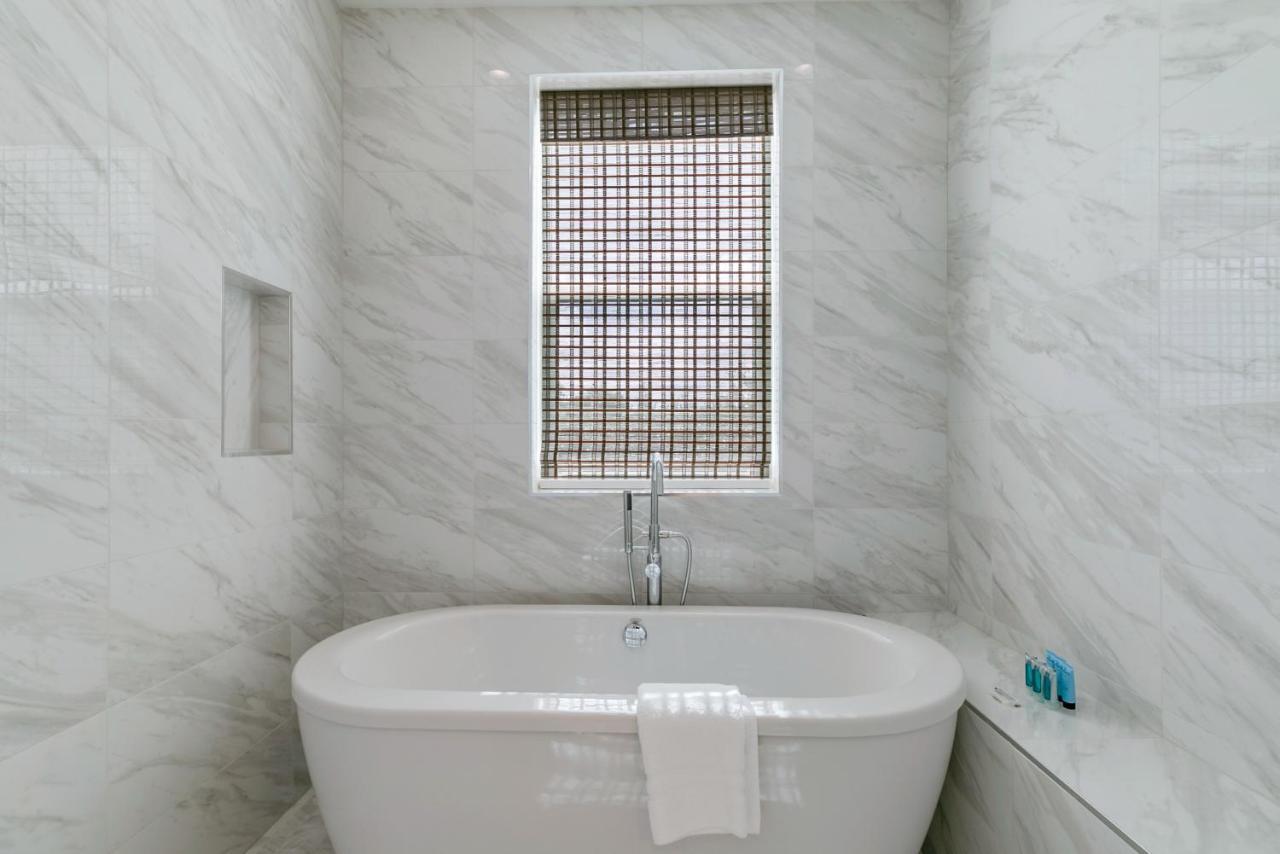 Amazing New Construction Villa With Balconies New Orleans Exterior photo